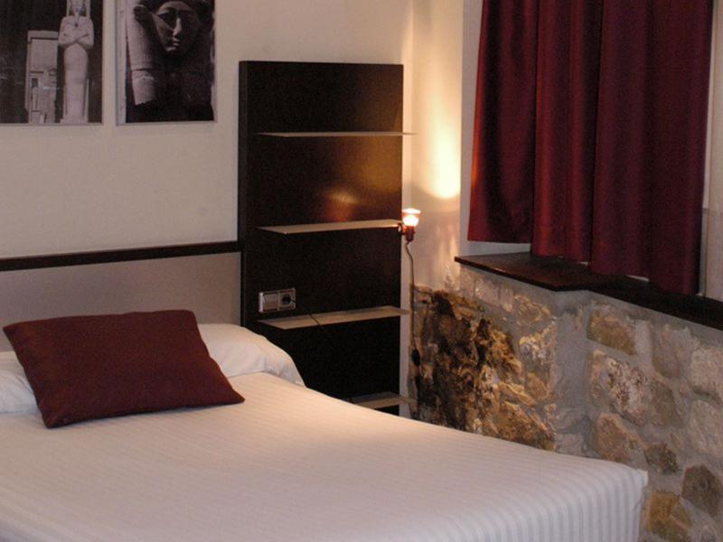 Aparthotel Allada 3* Barselona Dış mekan fotoğraf