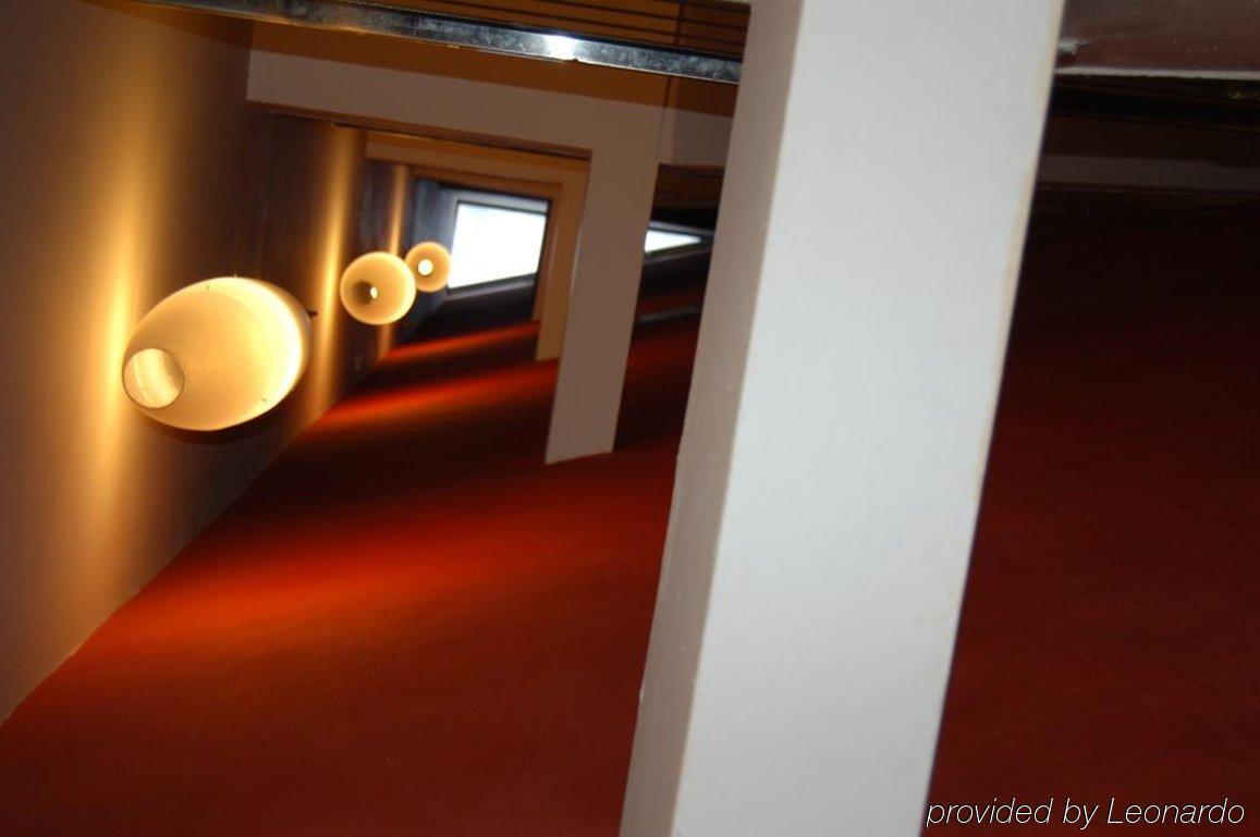 Aparthotel Allada 3* Barselona Dış mekan fotoğraf