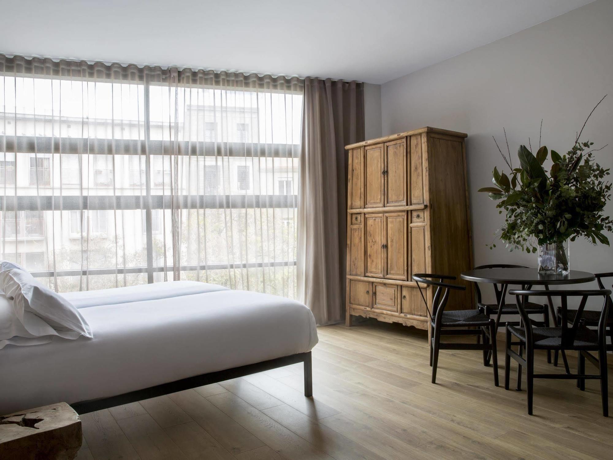 Aparthotel Allada 3* Barselona Dış mekan fotoğraf