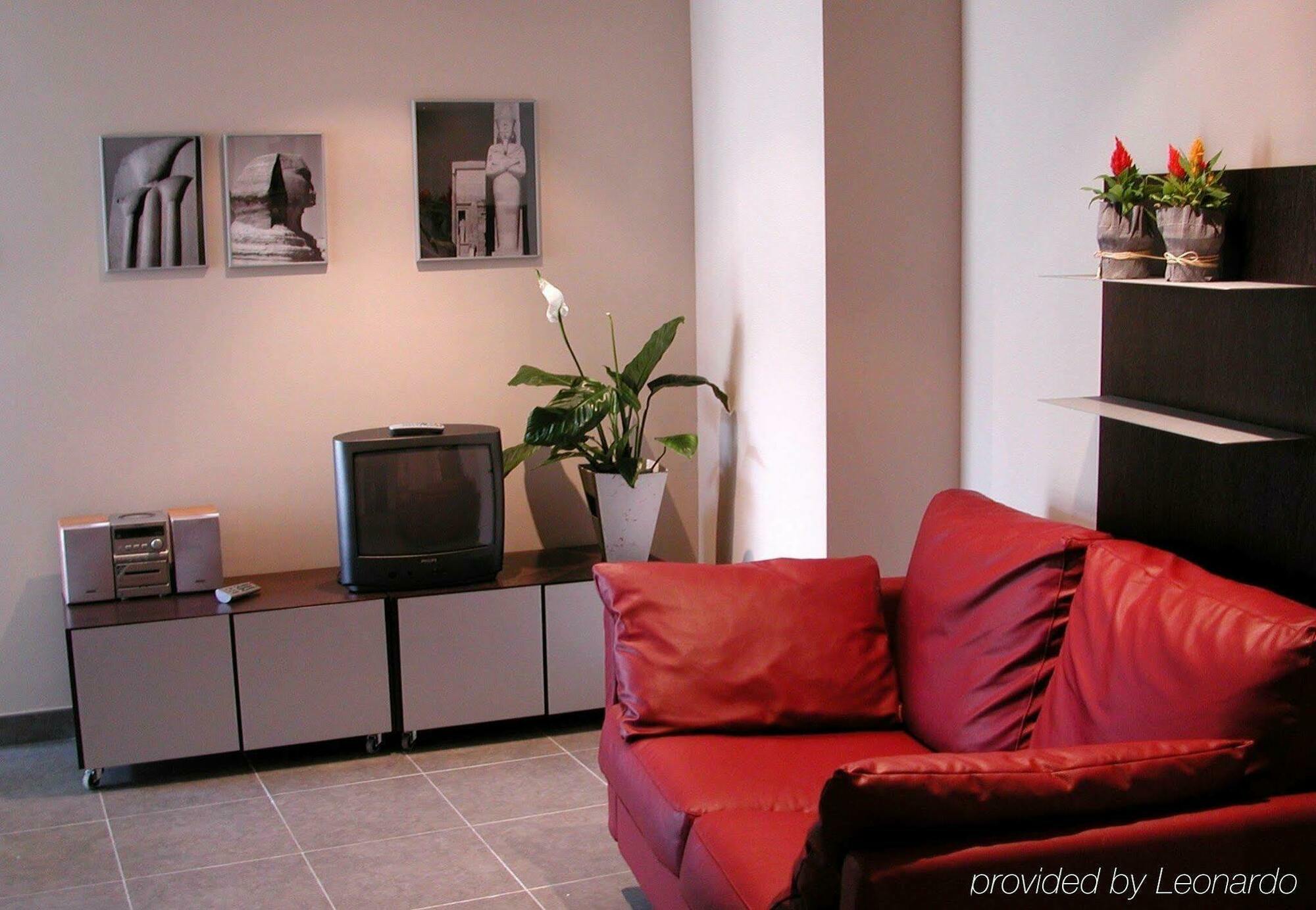 Aparthotel Allada 3* Barselona Oda fotoğraf
